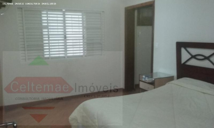 Imagem Casa com 4 Quartos à Venda, 120 m² em Vila Paulista - Taubaté