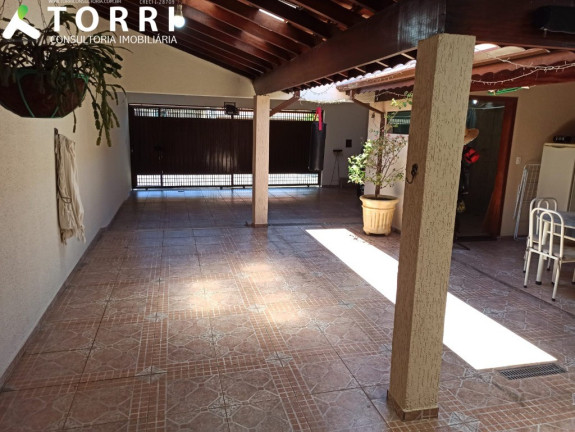 Imagem Casa com 2 Quartos à Venda, 182 m² em Wanel Ville - Sorocaba