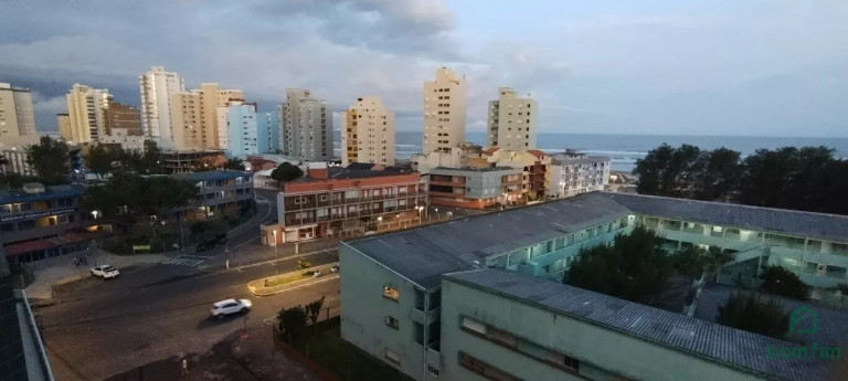 Imagem Apartamento com 2 Quartos à Venda, 78 m² em Centro - Tramandai