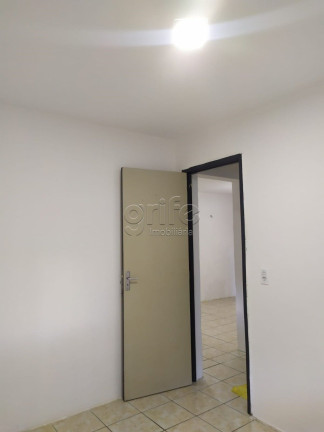 Imagem Apartamento com 2 Quartos à Venda,  em Itaperi - Fortaleza