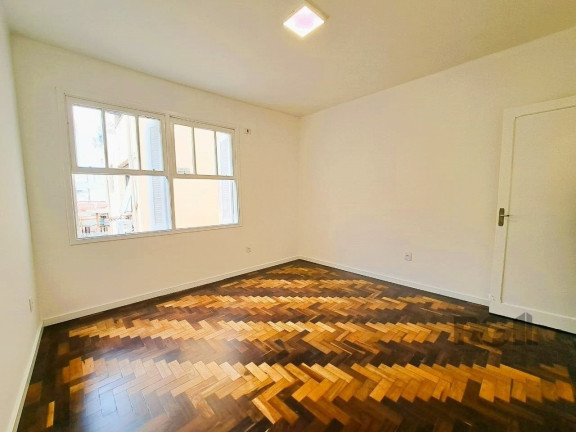 Imagem Apartamento com 1 Quarto à Venda, 48 m² em Cidade Baixa - Porto Alegre Imagem Apartamento com 1 Quarto à Venda, 48 m² em Cidade Baixa - Porto Alegre