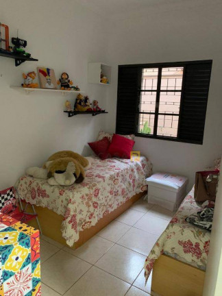 Imagem Casa com 5 Quartos à Venda, 200 m² em Parque Novo Mundo - Americana Imagem Casa com 5 Quartos à Venda, 200 m² em Parque Novo Mundo - Americana