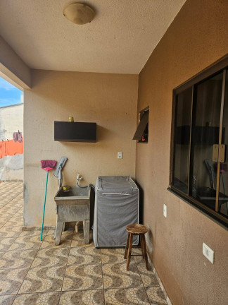 Imagem Casa com 5 Quartos à Venda, 360 m² em Vila Industrial - Arapongas Imagem Casa com 5 Quartos à Venda, 360 m² em Vila Industrial - Arapongas