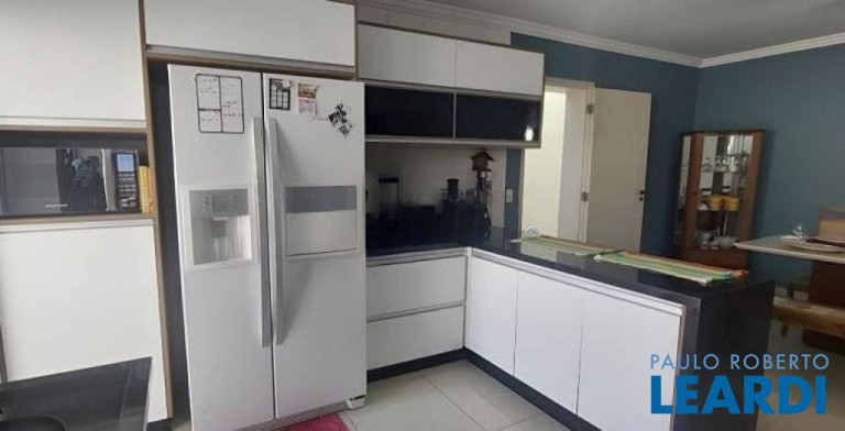 Imagem Sobrado com 3 Quartos à Venda, 250 m² em Vila Valparaíso - Santo André