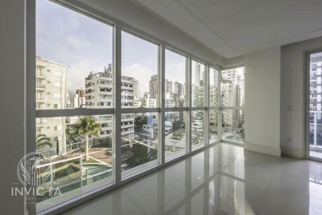 Imagem Apartamento com 3 Quartos à Venda, 162 m² em Centro - Balneário Camboriú Imagem Apartamento com 3 Quartos à Venda, 162 m² em Centro - Balneário Camboriú