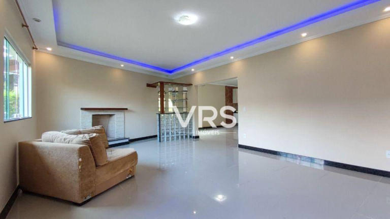 Imagem Casa com 3 Quartos à Venda, 220 m² em Vargem Grande - Teresópolis Imagem Casa com 3 Quartos à Venda, 220 m² em Vargem Grande - Teresópolis