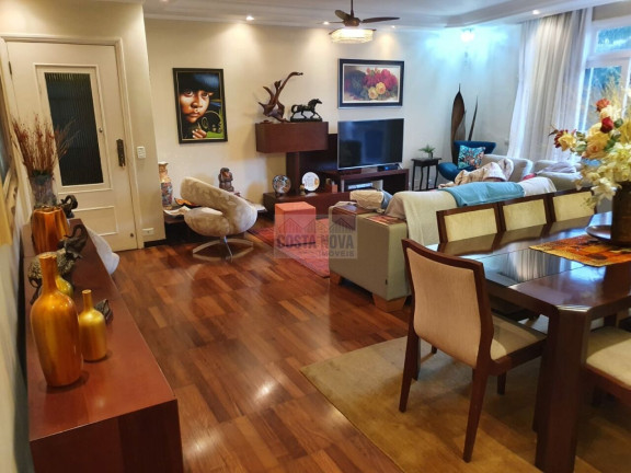 Apartamento com 3 Quartos à Venda, 136 m² em José Menino - Santos