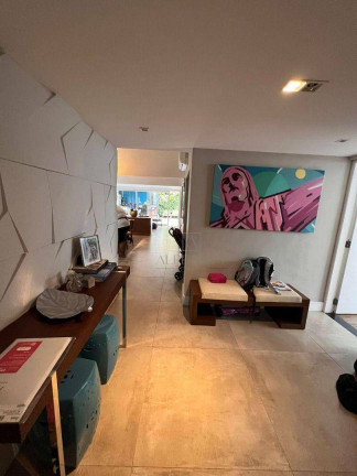 Imagem Casa com 3 Quartos à Venda, 344 m² em Alphaville 03 - Santana De Parnaíba Imagem Casa com 3 Quartos à Venda, 344 m² em Alphaville 03 - Santana De Parnaíba