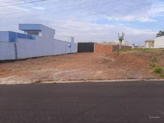Terreno à Venda, 228 m² em Residencial Fortaleza - Lins