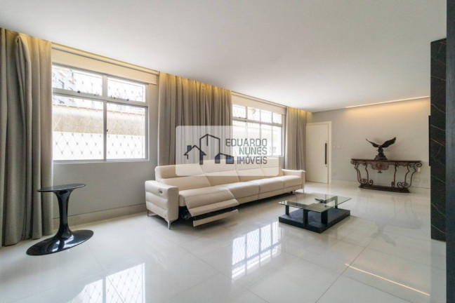 Imagem Apartamento com 2 Quartos à Venda, 164 m² em Lourdes - Belo Horizonte Imagem Apartamento com 2 Quartos à Venda, 164 m² em Lourdes - Belo Horizonte