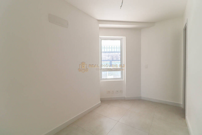Imagem Apartamento com 4 Quartos à Venda, 179 m² em Lagoa - Rio De Janeiro Imagem Apartamento com 4 Quartos à Venda, 179 m² em Lagoa - Rio De Janeiro