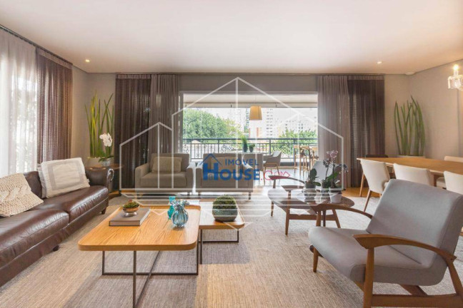 Imagem Apartamento com 4 Quartos à Venda, 273 m² em Itaim - São Paulo