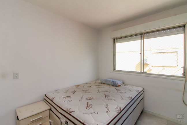 Imagem Apartamento com 3 Quartos à Venda, 63 m² em Santo Antônio - Porto Alegre