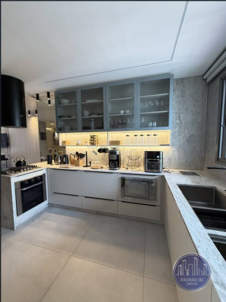 Imagem Apartamento com 3 Quartos para Alugar, 122 m² em Centro - Balneário Camboriú Imagem Apartamento com 3 Quartos para Alugar, 122 m² em Centro - Balneário Camboriú