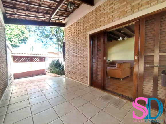 Casa com 5 Quartos para Alugar, 204 m² em Umuarama - Ubatuba