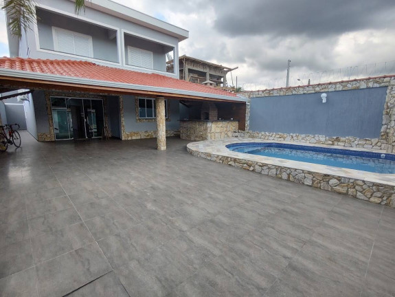 Imagem Casa com 5 Quartos à Venda, 250 m² em Flórida - Praia Grande Imagem Casa com 5 Quartos à Venda, 250 m² em Flórida - Praia Grande