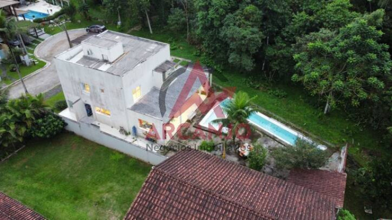 Imagem Sobrado com 3 Quartos à Venda, 350 m² em Horto Florestal - Ubatuba Imagem Sobrado com 3 Quartos à Venda, 350 m² em Horto Florestal - Ubatuba