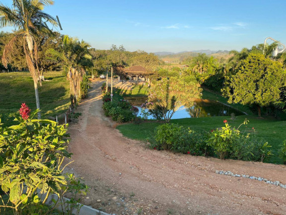 Imagem Chácara com 2 Quartos à Venda, 1 m² em Campeche - Itajaí