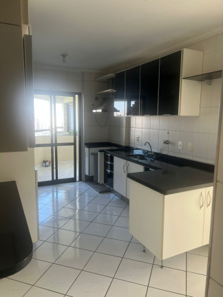 Imóvel com 3 Quartos para Alugar, 143 m² em Vila Assunção - Santo André