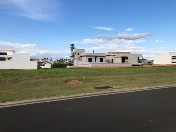 Imagem Terreno à Venda, 471 m² em Alphaville Nova Esplanada - Votorantim Imagem Terreno à Venda, 471 m² em Alphaville Nova Esplanada - Votorantim