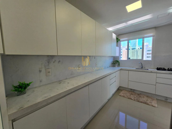Imagem Apartamento com 3 Quartos à Venda, 117 m² em Centro - Balneário Camboriú