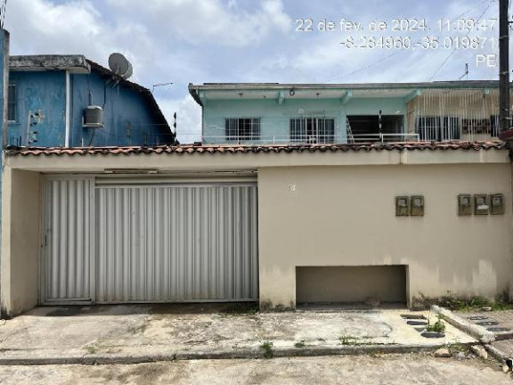 Apartamento com 2 Quartos à Venda, 69 m² em Garapu - Cabo De Santo Agostinho