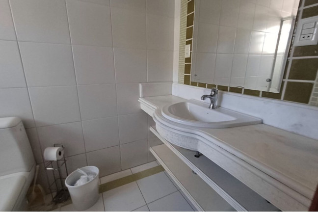 Imagem Casa com 4 Quartos à Venda, 738 m² em Partenon - Porto Alegre Imagem Casa com 4 Quartos à Venda, 738 m² em Partenon - Porto Alegre