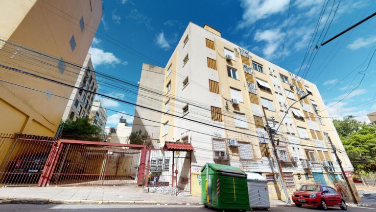 Imagem Imóvel com 1 Quarto à Venda, 30 m² em Centro Histórico - Porto Alegre Imagem Imóvel com 1 Quarto à Venda, 30 m² em Centro Histórico - Porto Alegre