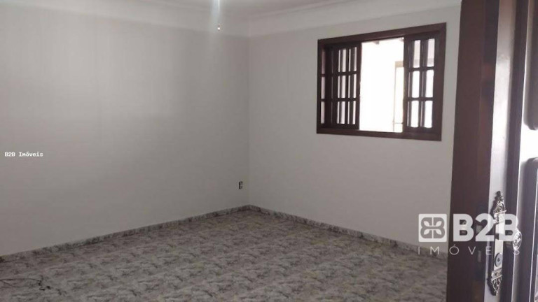 Imagem Casa com 3 Quartos à Venda, 208 m² em Centro - Bauru Imagem Casa com 3 Quartos à Venda, 208 m² em Centro - Bauru