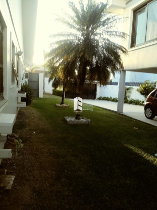 Imagem Casa com 3 Quartos à Venda, 200 m² em Camobi - Santa Maria