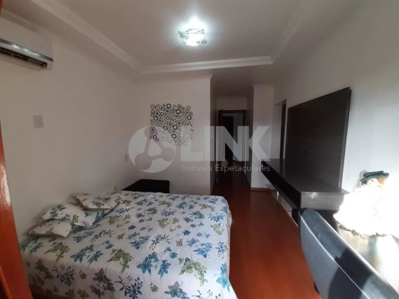 Imagem Casa com 3 Quartos à Venda, 226 m² em Jardim Itu - Porto Alegre Imagem Casa com 3 Quartos à Venda, 226 m² em Jardim Itu - Porto Alegre