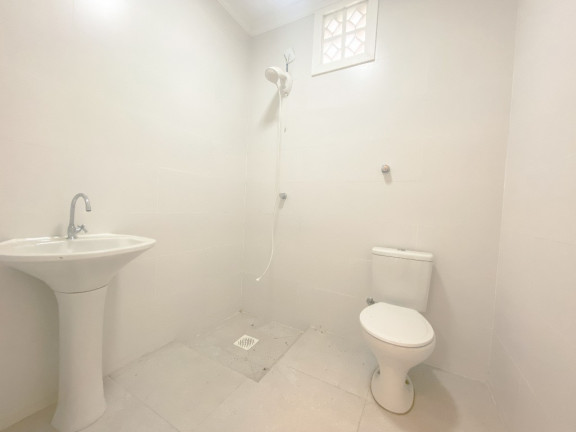 Imagem Casa com 3 Quartos à Venda, 320 m² em Coqueiros - Florianópolis Imagem Casa com 3 Quartos à Venda, 320 m² em Coqueiros - Florianópolis