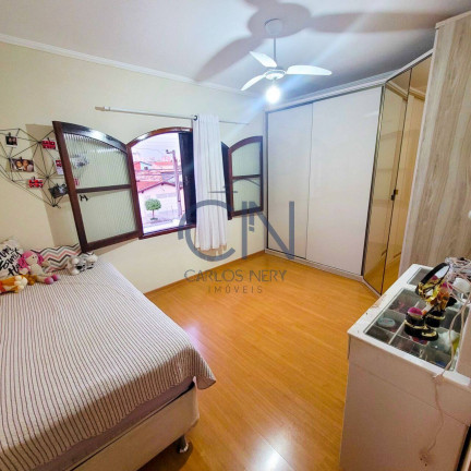 Imagem Casa com 3 Quartos à Venda,  em Vila Santa Isabel - Taubaté