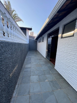 Imagem Casa com 3 Quartos à Venda, 360 m² em Betim Imagem Casa com 3 Quartos à Venda, 360 m² em Betim