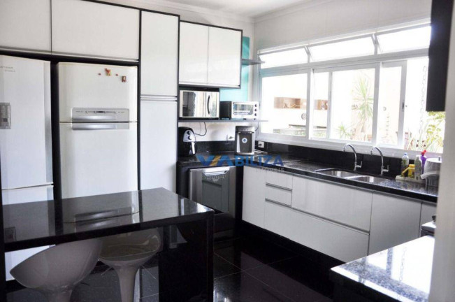 Imagem Sobrado com 6 Quartos à Venda, 600 m² em Jardim Virginia - Guarujá Imagem Sobrado com 6 Quartos à Venda, 600 m² em Jardim Virginia - Guarujá