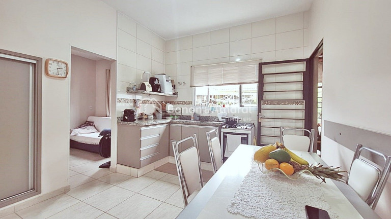 Imagem Casa com 2 Quartos à Venda, 360 m² em Vila Nogueira - Campinas