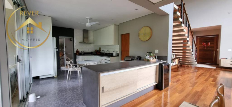 Imagem Sobrado com 4 Quartos à Venda, 347 m² em Swiss Park - Campinas Imagem Sobrado com 4 Quartos à Venda, 347 m² em Swiss Park - Campinas