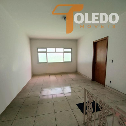 Imagem Casa com 3 Quartos à Venda, 288 m² em Vila Santo Estevão - São Paulo