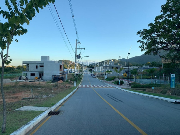 Imagem Terreno à Venda, 360 m² em Forquilhinhas - São José