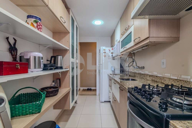 Imagem Apartamento com 3 Quartos à Venda, 74 m² em Chácara Das Pedras - Porto Alegre Imagem Apartamento com 3 Quartos à Venda, 74 m² em Chácara Das Pedras - Porto Alegre