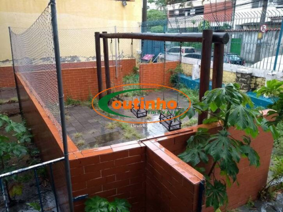 Casa com 9 Quartos à Venda, 458 m² em Andaraí - Rio De Janeiro