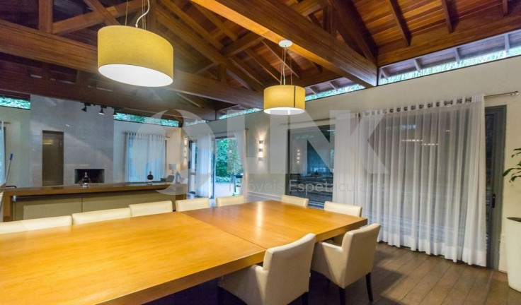 Imagem Apartamento com 1 Quarto à Venda, 56 m² em Três Figueiras - Porto Alegre Imagem Apartamento com 1 Quarto à Venda, 56 m² em Três Figueiras - Porto Alegre