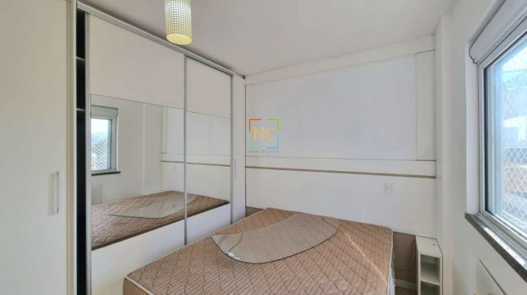Imagem Apartamento com 2 Quartos à Venda, 70 m² em Barreiros - São José