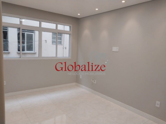 Imóvel com 2 Quartos à Venda, 74 m² em Embaré - Santos