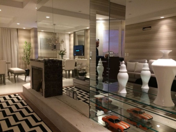 Imagem Apartamento com 3 Quartos à Venda, 132 m² em Planalto - Gramado