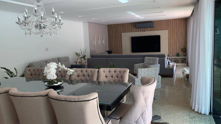 Imagem Casa com 3 Quartos à Venda, 834 m² em Canto Do Forte - Praia Grande Imagem Casa com 3 Quartos à Venda, 834 m² em Canto Do Forte - Praia Grande