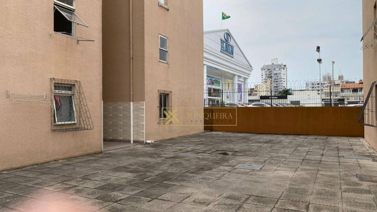 Imagem Apartamento com 3 Quartos à Venda, 50 m² em Barreiros - São José