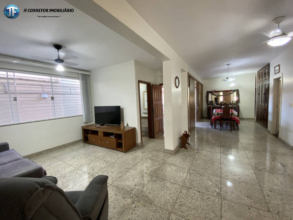 Imagem Casa com 4 Quartos à Venda, 250 m² em Castelo - Ipatinga Imagem Casa com 4 Quartos à Venda, 250 m² em Castelo - Ipatinga