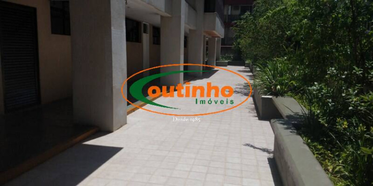 Imagem Apartamento com 3 Quartos à Venda, 144 m² em Tijuca - Rio De Janeiro Imagem Apartamento com 3 Quartos à Venda, 144 m² em Tijuca - Rio De Janeiro