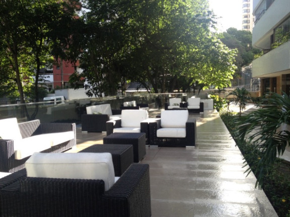Imagem Imóvel com 4 Quartos à Venda, 159 m² em Itaigara - Salvador Imagem Imóvel com 4 Quartos à Venda, 159 m² em Itaigara - Salvador